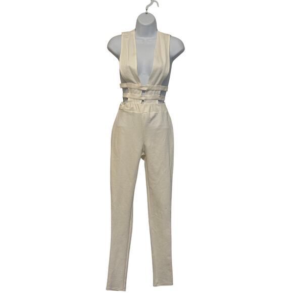 NWT Fashion Nova XS White Cutout Jumpsuit  Sexy Clubwear Festival Y2K Look - Picture 1 of 7